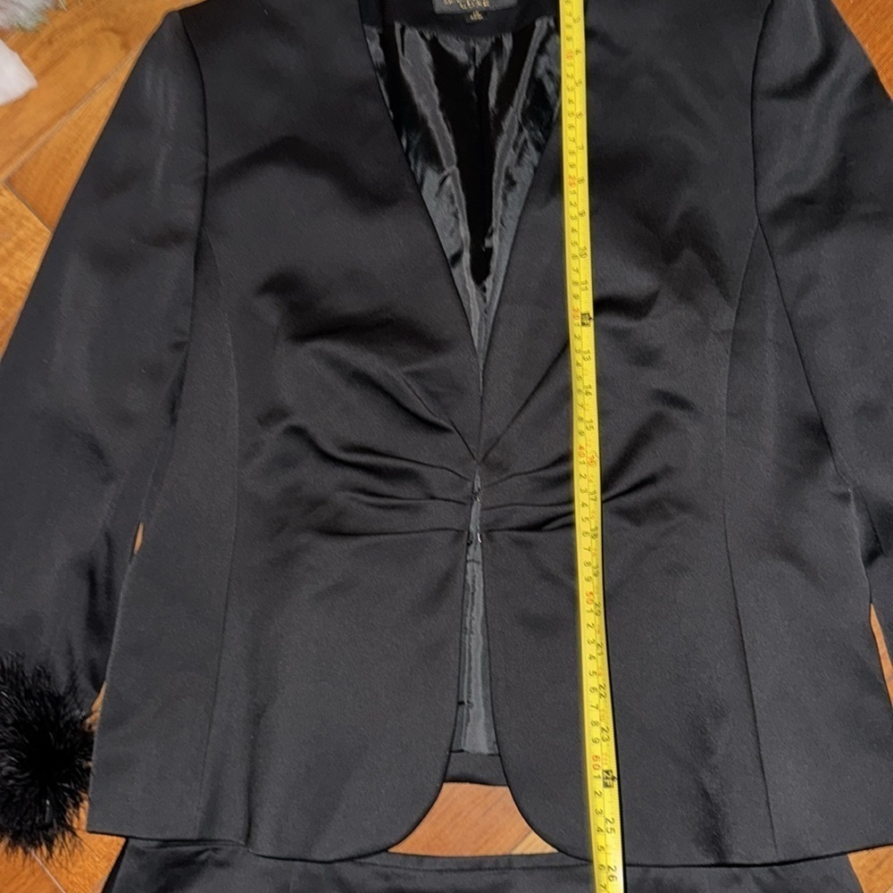 NWT Tahari Luxe jacket blazer feather cuff midi skirt suit set coord size 18 - Picture 4 of 10